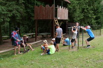P1329578